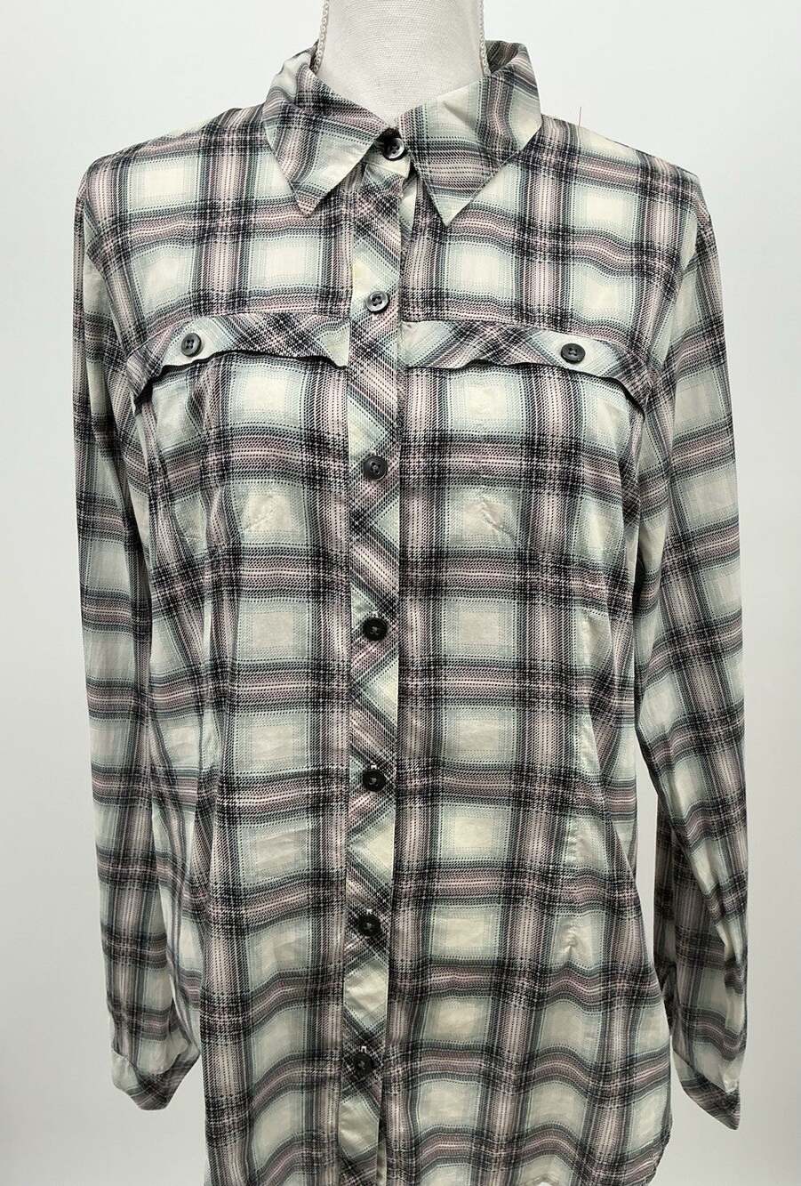 CAbi Plaid Button Up Shirt Women's L Cream Pink Blue Floral Cuffs Classic Styles